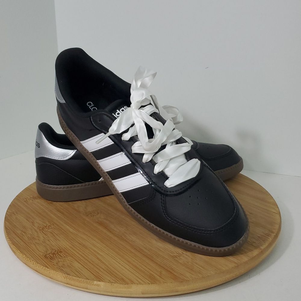 Adidas Breaknet Sleek Woman's Sneakers Shoes Black White Size 11 NIB